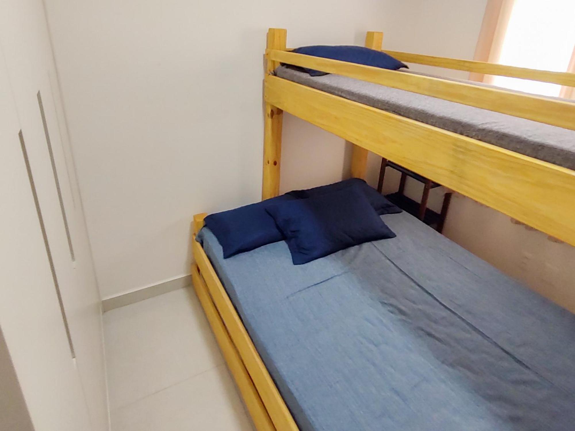 Apartamento Vista Apartments: Beachside Retreat With Rooftop Pool